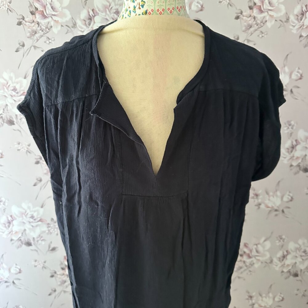 Short sleeves, Cap Sleeves Blouse